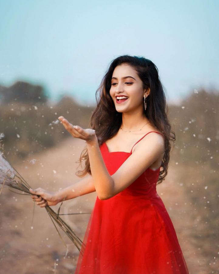 tik tok star deepika pilli photo gallery - Sakshi8