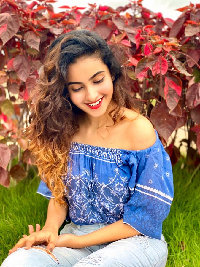 tik tok star deepika pilli photo gallery - Sakshi16