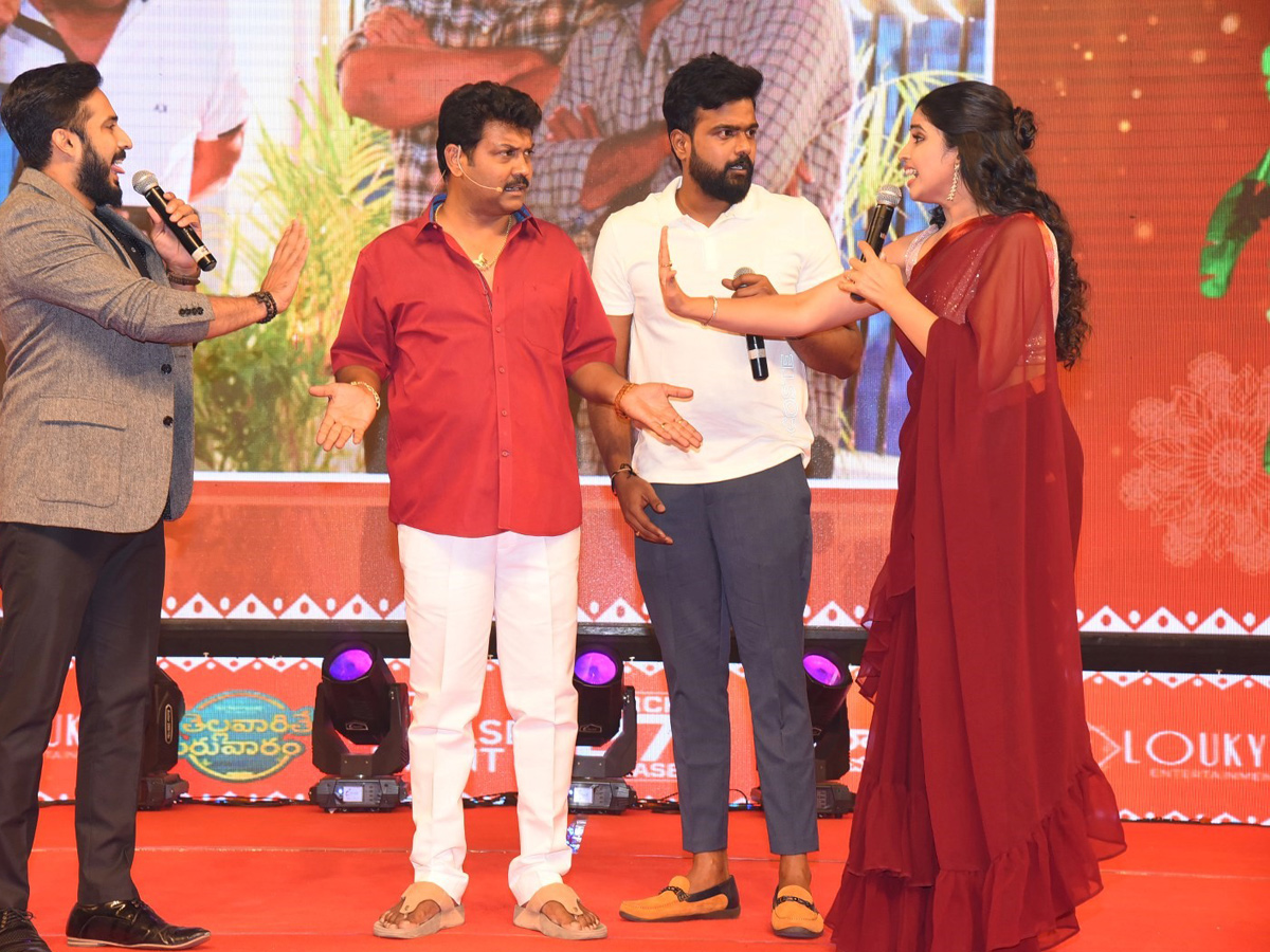 Thellavarithe Guruvaram Pre Release Event Pics - Sakshi15