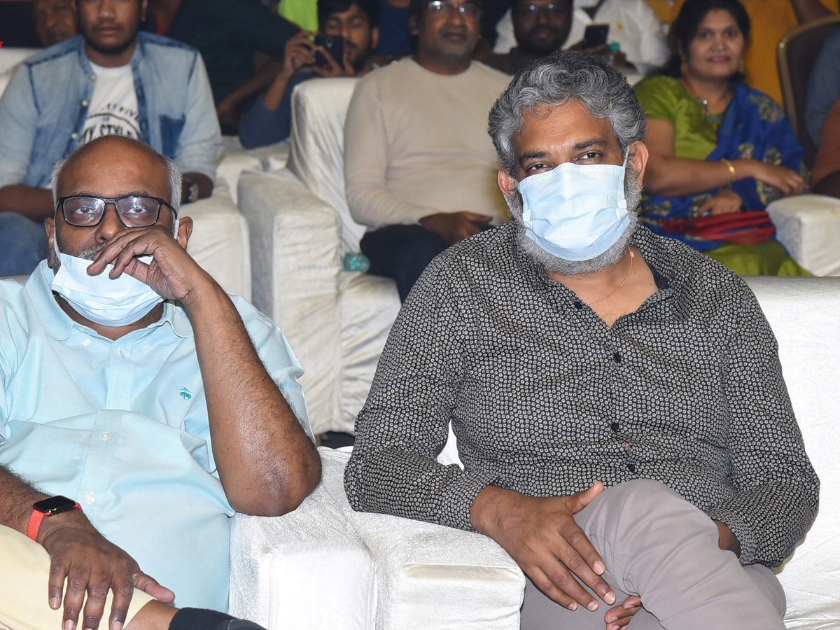 Thellavarithe Guruvaram Pre Release Event Pics - Sakshi18