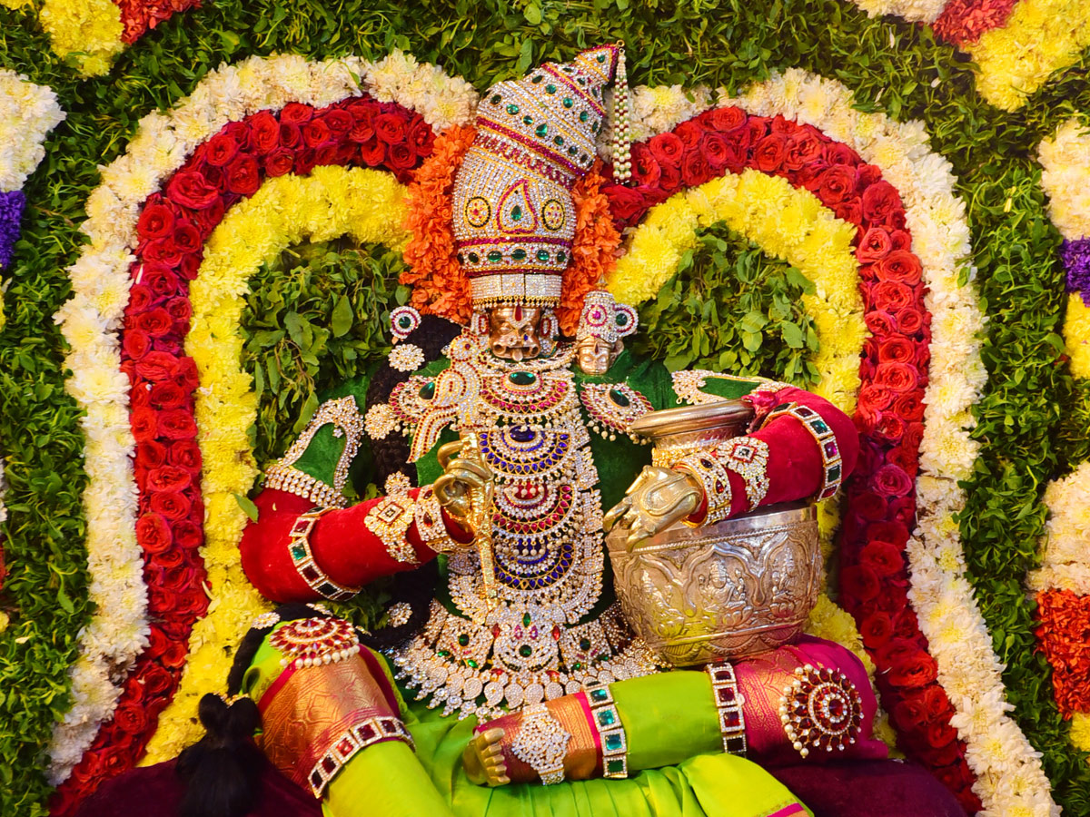 Yadadri Lakshmi Narasimha Swamy Vari Brahmotsavams 2021 - Sakshi9