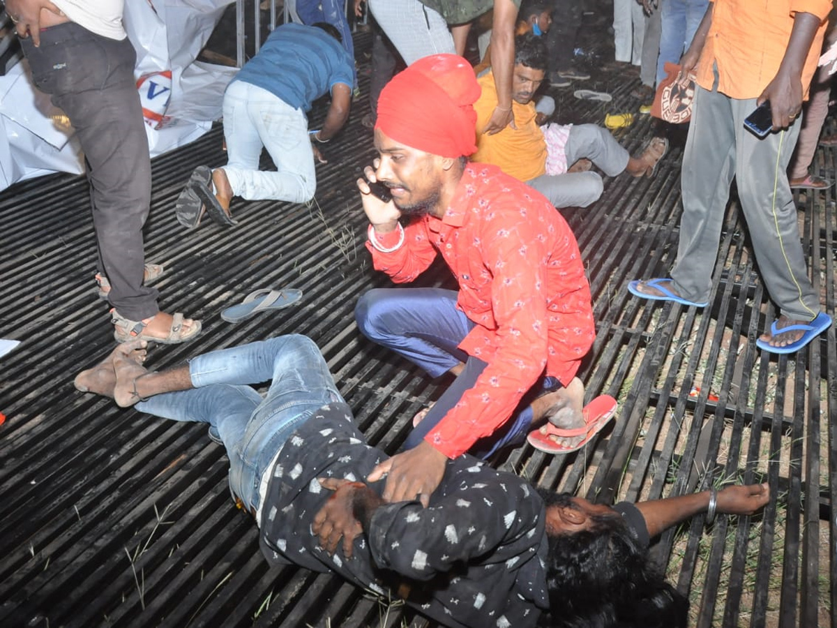 Stand Collapses At Kabaddi Championship in Suryapet - Sakshi32