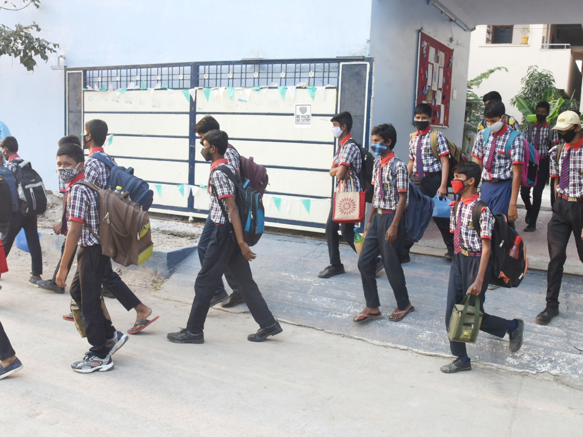 Telangana Schools Closed Photo Gallery - Sakshi3