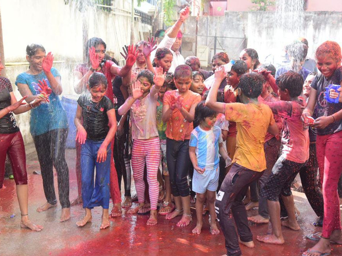 Holi Celebrations In Telangana Photo Gallery - Sakshi13