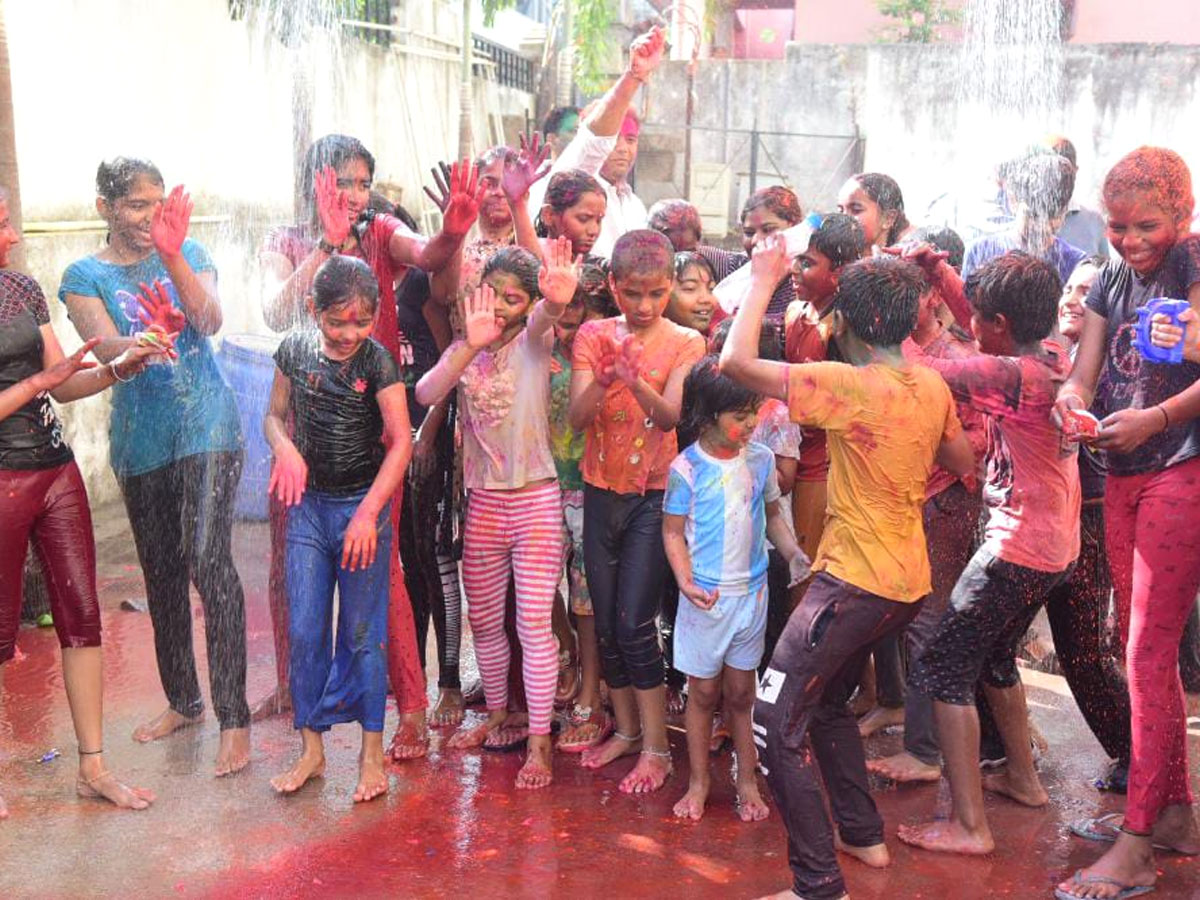 Holi Celebrations In Telangana Photo Gallery - Sakshi2