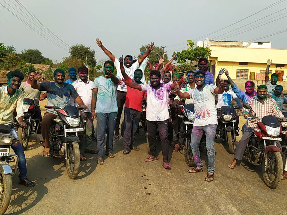 Holi Celebrations In Telangana Photo Gallery - Sakshi21