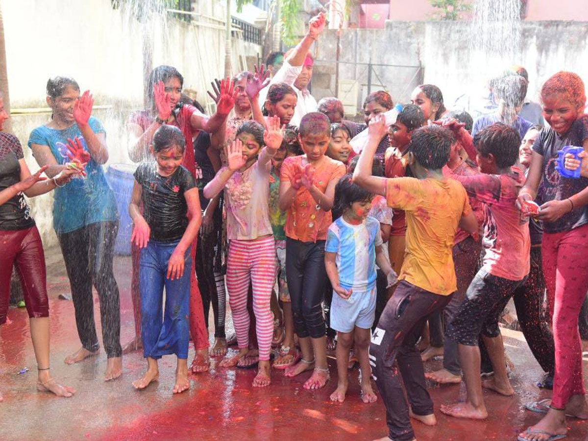 Holi Celebrations In Telangana Photo Gallery - Sakshi6