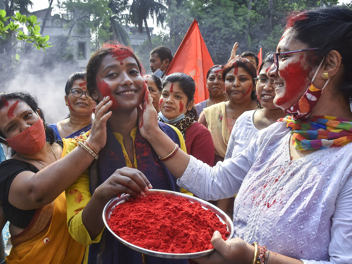 Holi Celebrations Across The Country Photo Gallery - Sakshi2