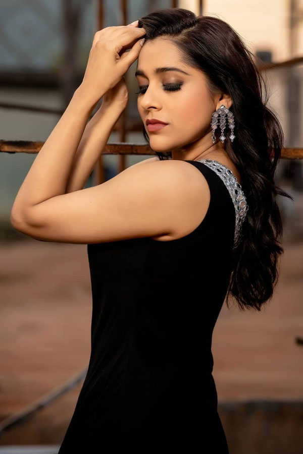 Rashmi Gautam Latest Photo Gallery - Sakshi11