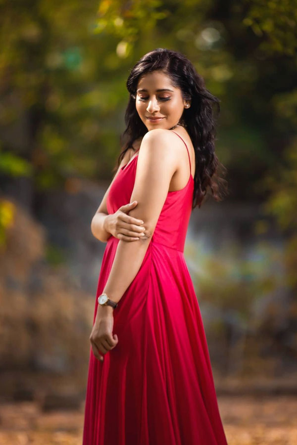 Rashmi Gautam Latest Photo Gallery - Sakshi24