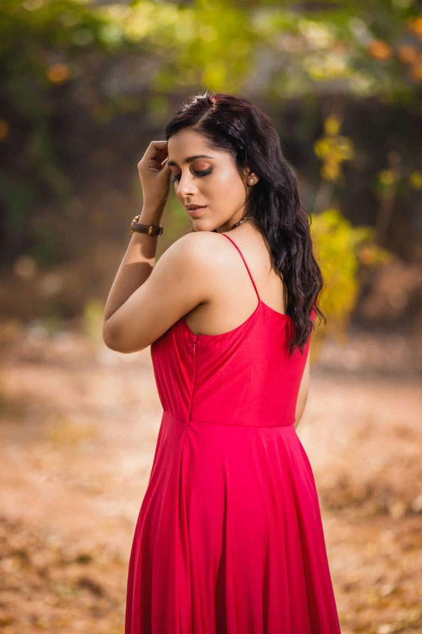 Rashmi Gautam Latest Photo Gallery - Sakshi30