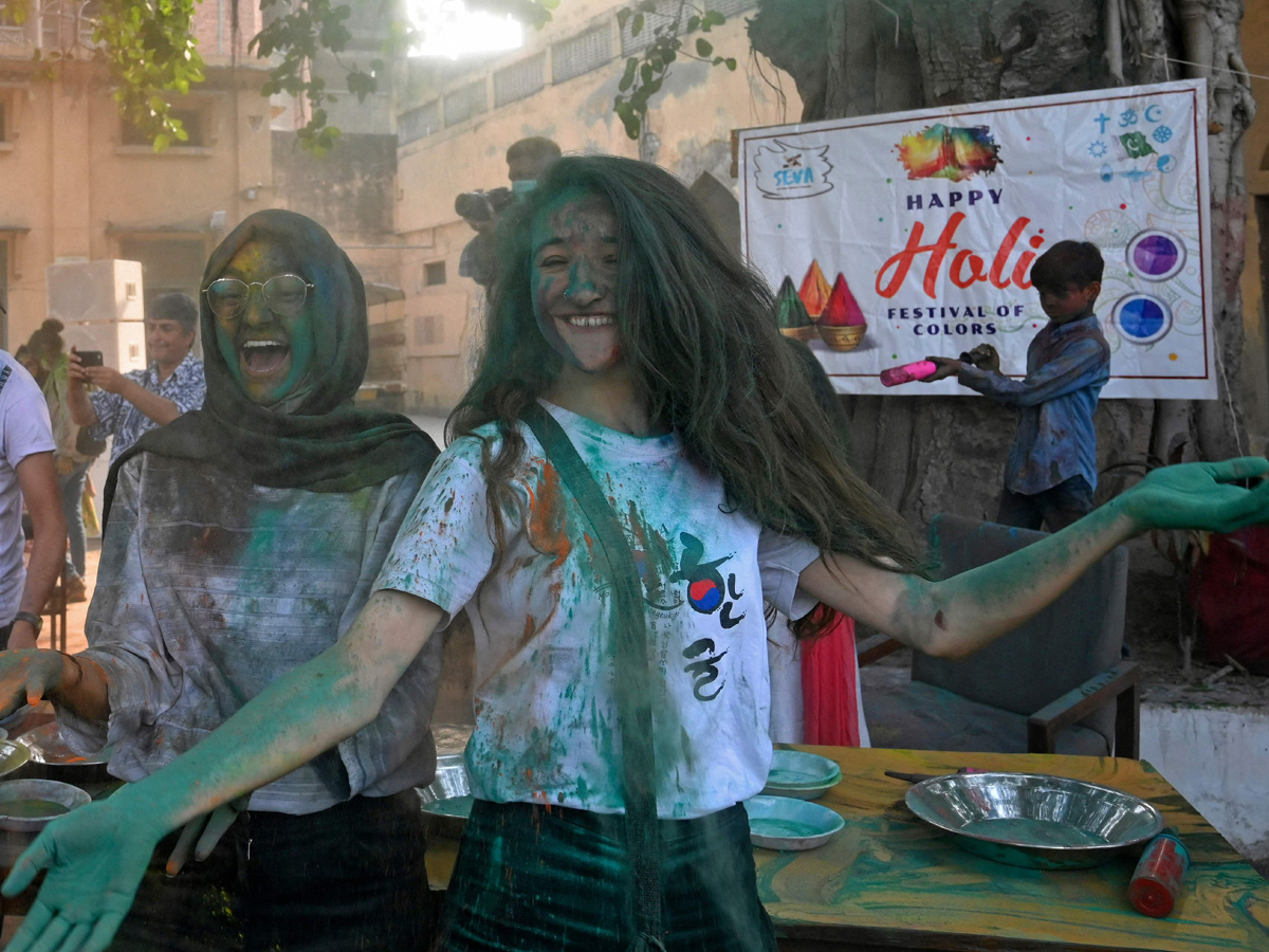 Festival Of Colors In India - Sakshi9