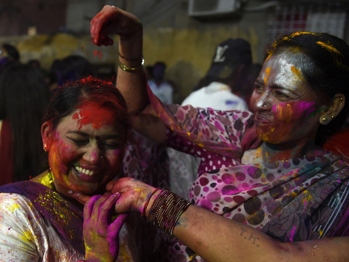 Festival Of Colors In India - Sakshi23