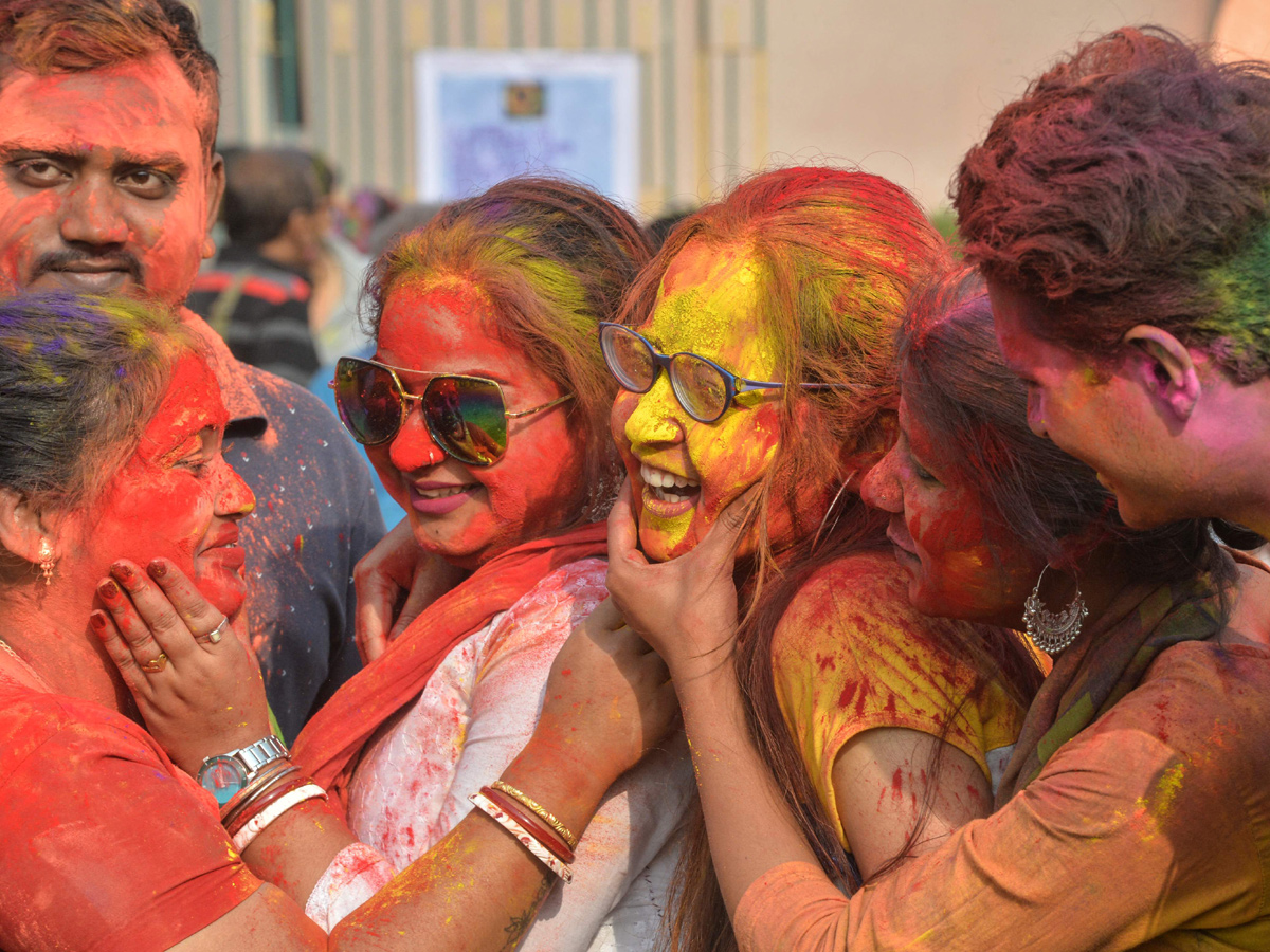 Festival Of Colors In India - Sakshi25