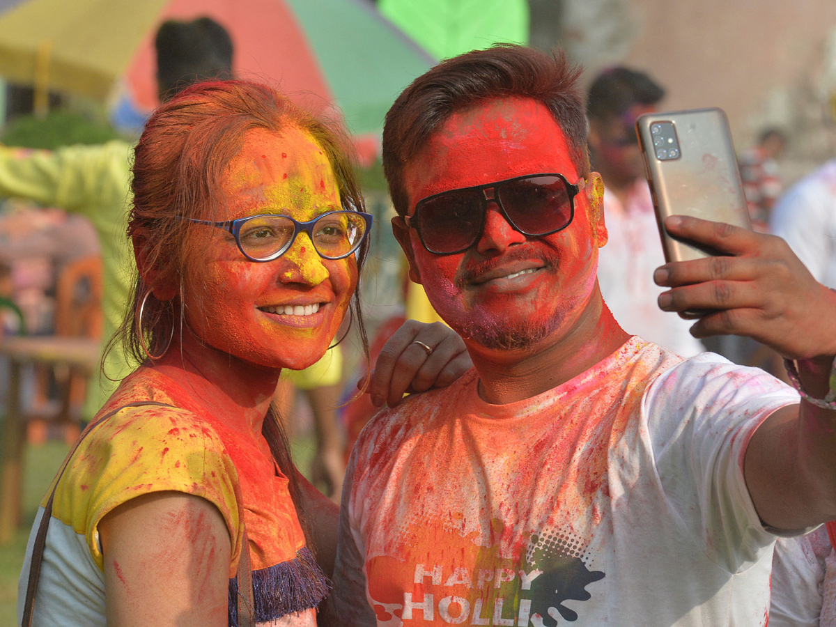 Festival Of Colors In India - Sakshi26