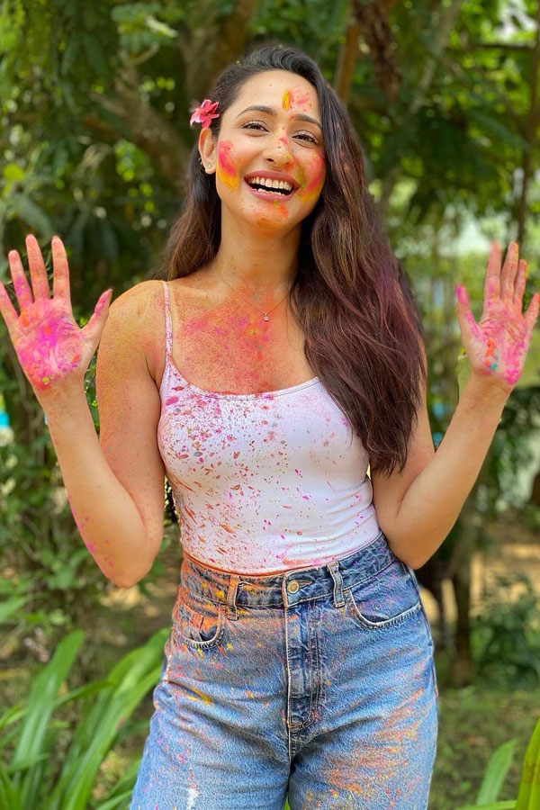 Holi 2021:Celebrities Paint The Town With Colors Photo Gallery - Sakshi25