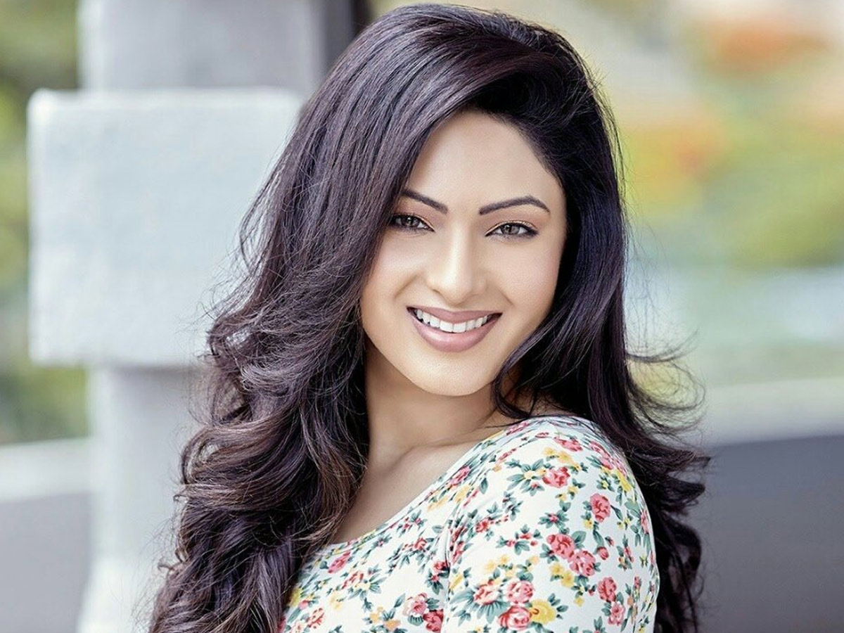 nikesha patel latest photo gallery - Sakshi7