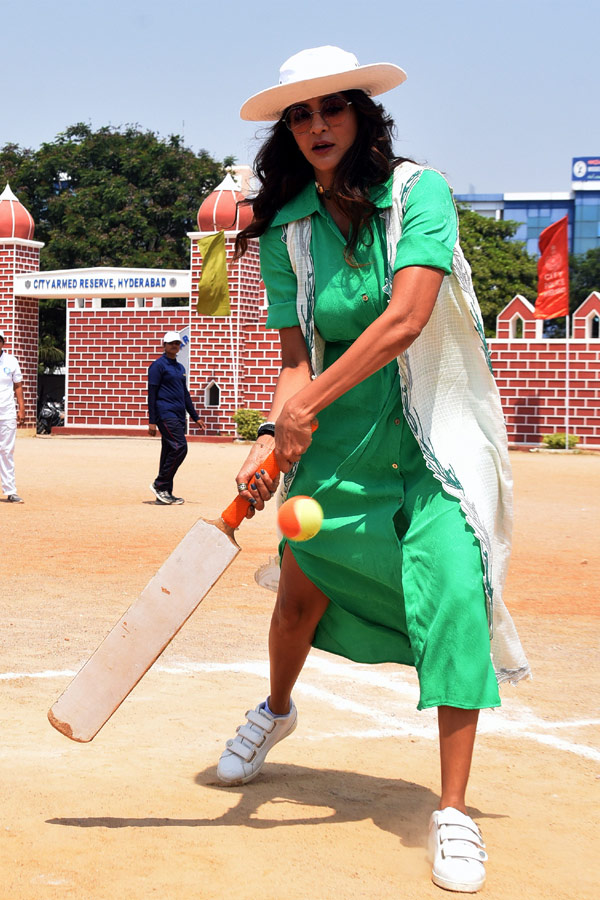 Manchu Lakshmi Playing Cricket With Girls On Womens Day Photo Gallery - Sakshi24