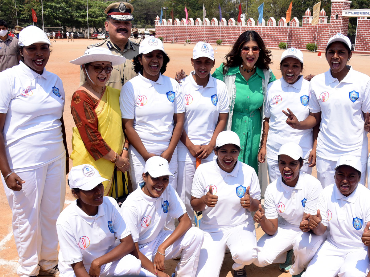 Manchu Lakshmi Playing Cricket With Girls On Womens Day Photo Gallery - Sakshi7