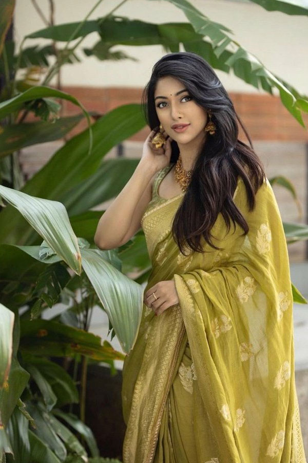 Anu Emmanuel Latest Glamorous Photo Gallery - Sakshi10