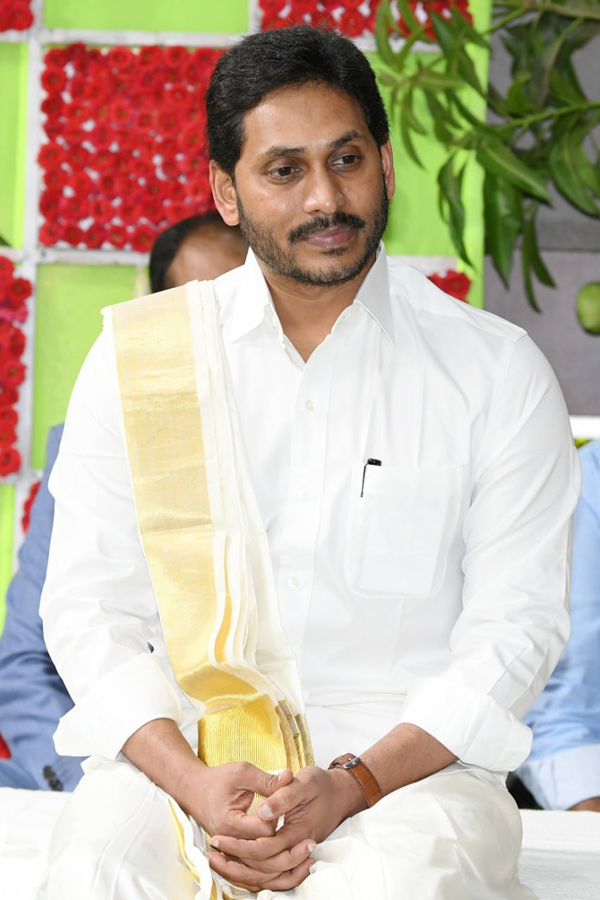 AP CM YS Jagan Joins Ugadi Celebrations Photo Gallery - Sakshi22