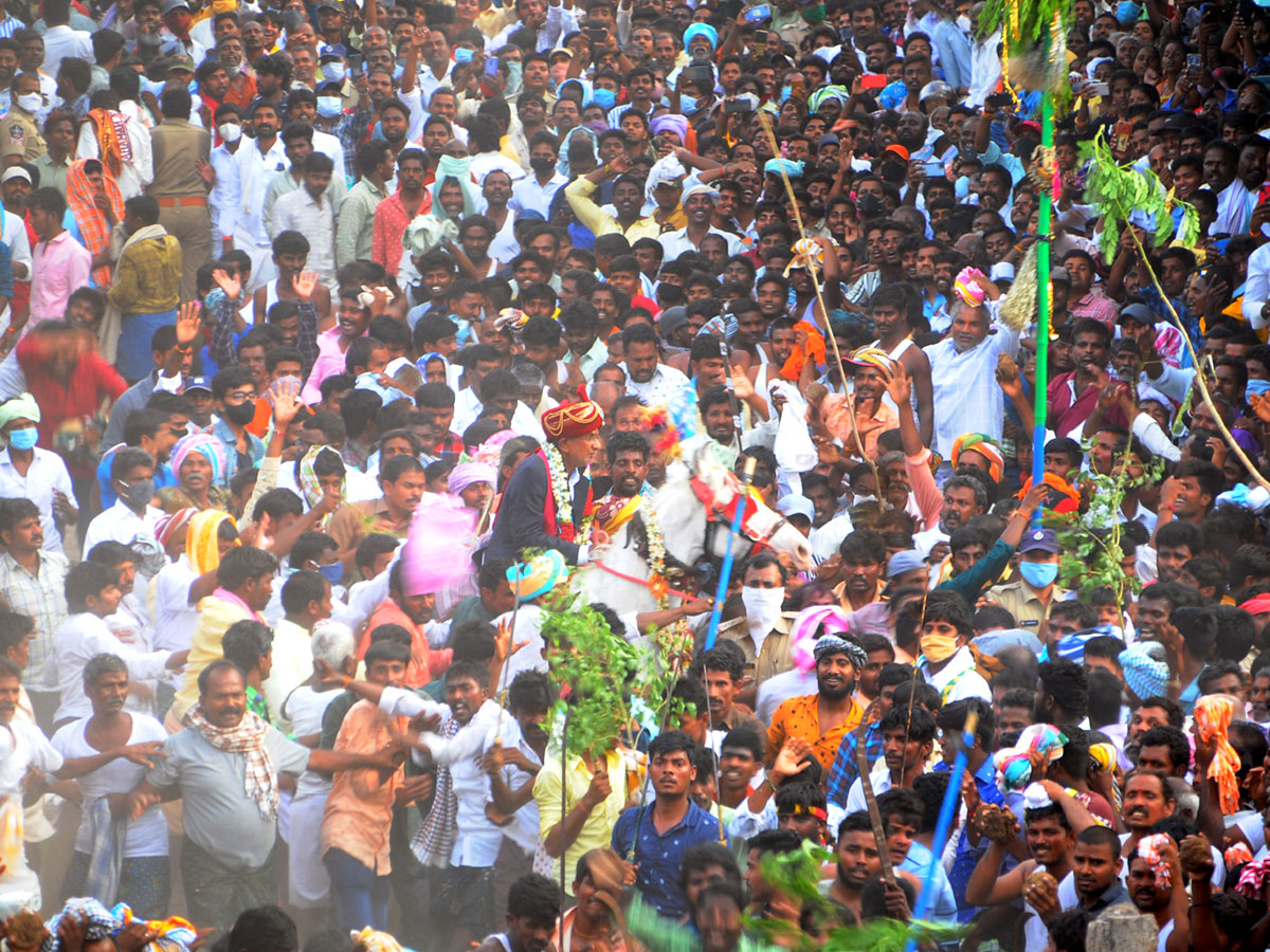 Pidakala Samaram Festival In Kairuppala Photo Gallery - Sakshi7