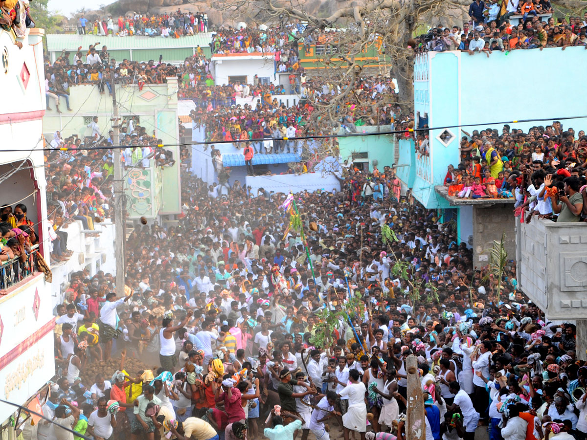 Pidakala Samaram Festival In Kairuppala Photo Gallery - Sakshi8