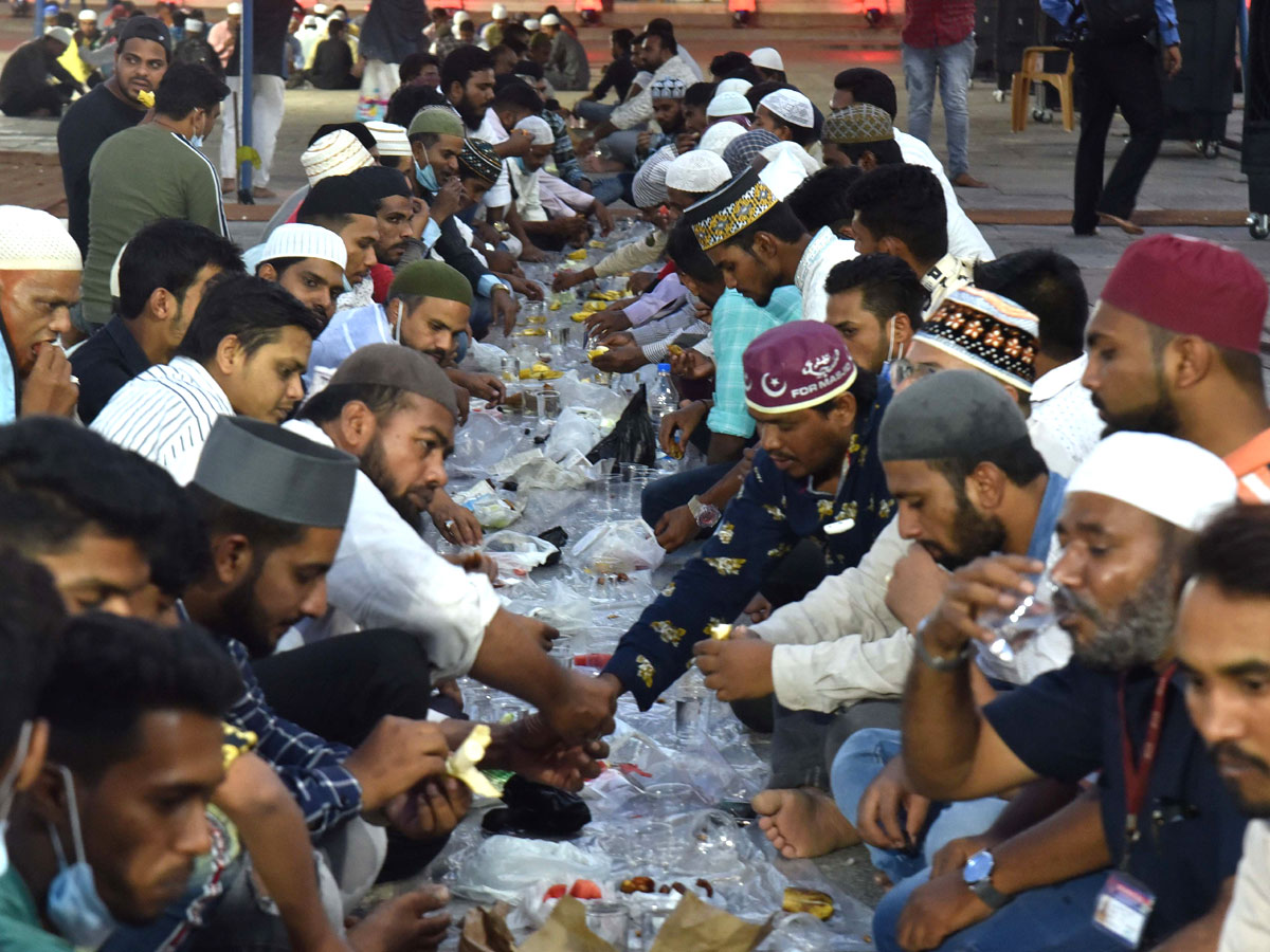 Ramadan Fasting Begins Photo Gallery - Sakshi15