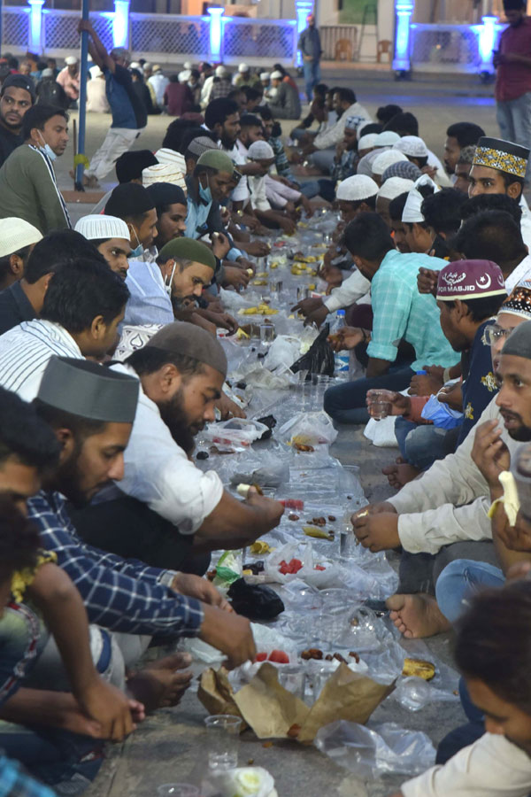 Ramadan Fasting Begins Photo Gallery - Sakshi20