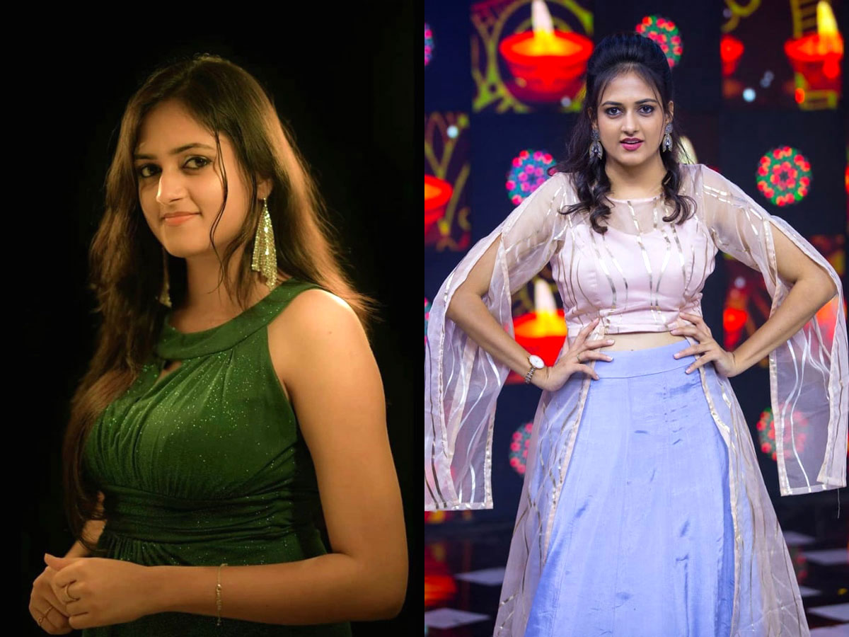Singer Harika Narayan Beautiful Photo Gallery - Sakshi1