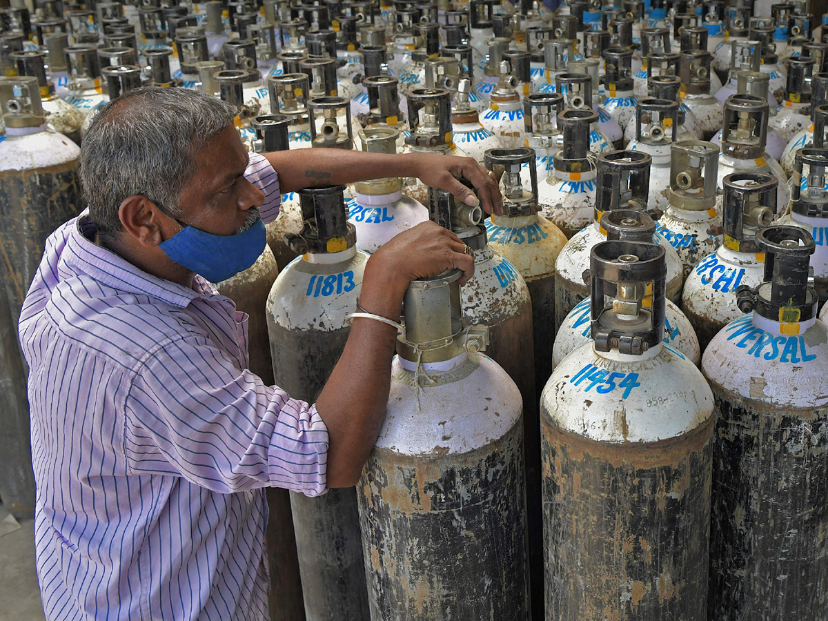 Oxygen supply for industries to be diverted to hospitals Photo Gallery - Sakshi12