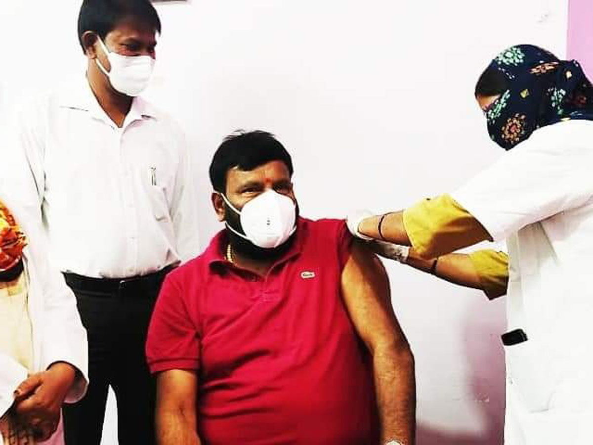 People Getting Vaccinated Photo Gallery - Sakshi18