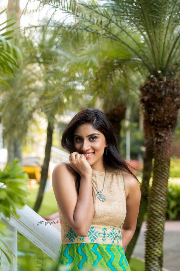 Dhanya Balakrishna Latest Photo Gallery - Sakshi18