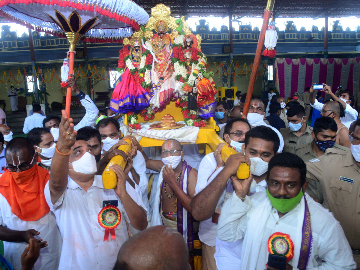 Seetharamula Kalyanam At Bhadrachalam Photo Gallery - Sakshi44