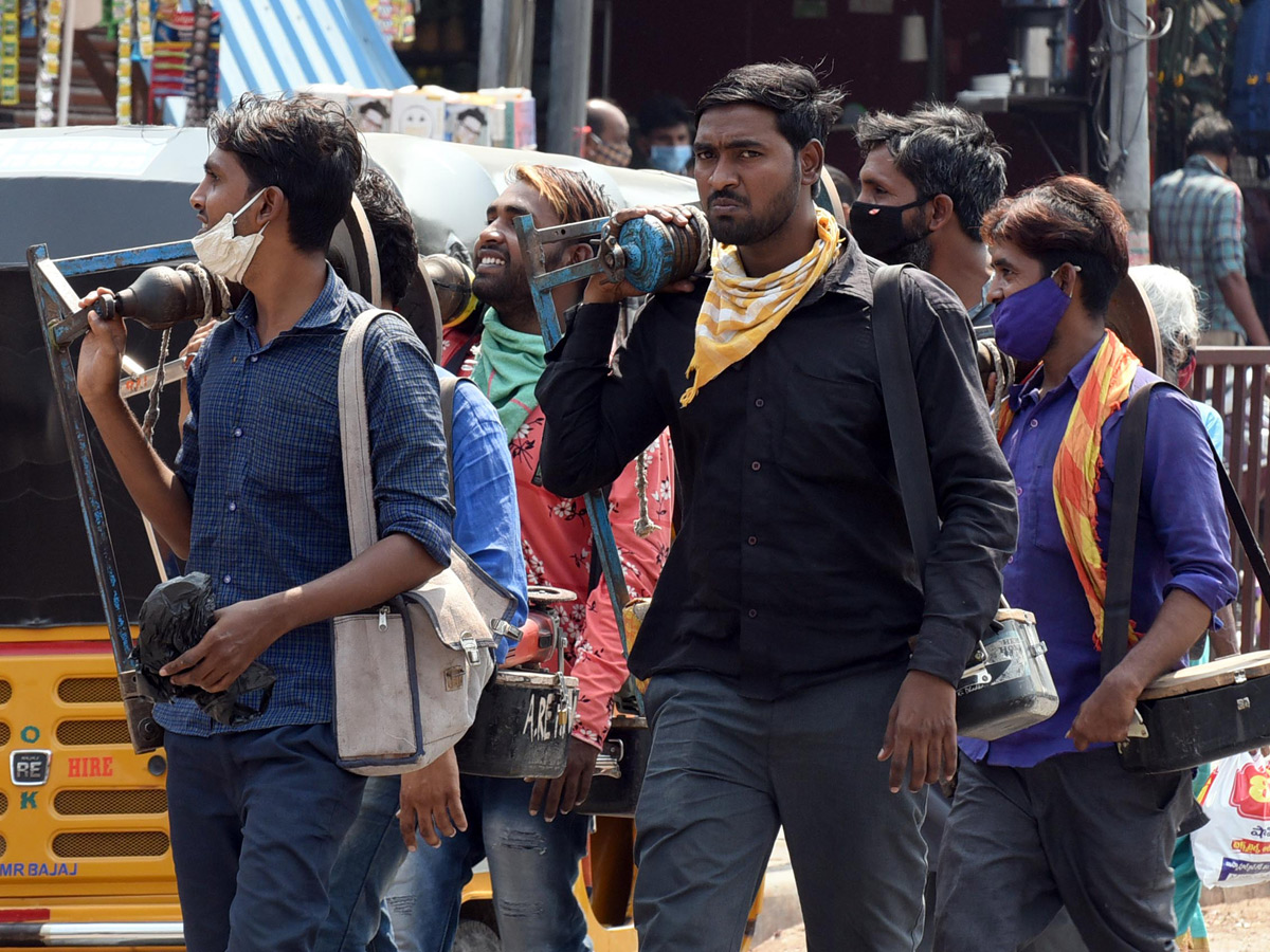 Hyderabad Heavy Rush at Secunderabad Railway Station - Sakshi21