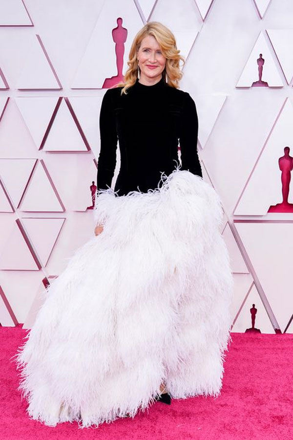 2021 Oscars Red Carpet Fashion Photo Gallery - Sakshi29