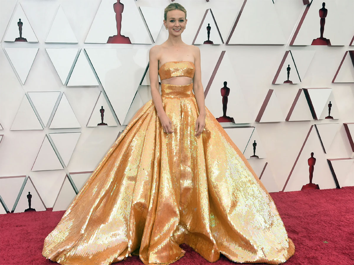 2021 Oscars Red Carpet Fashion Photo Gallery - Sakshi5