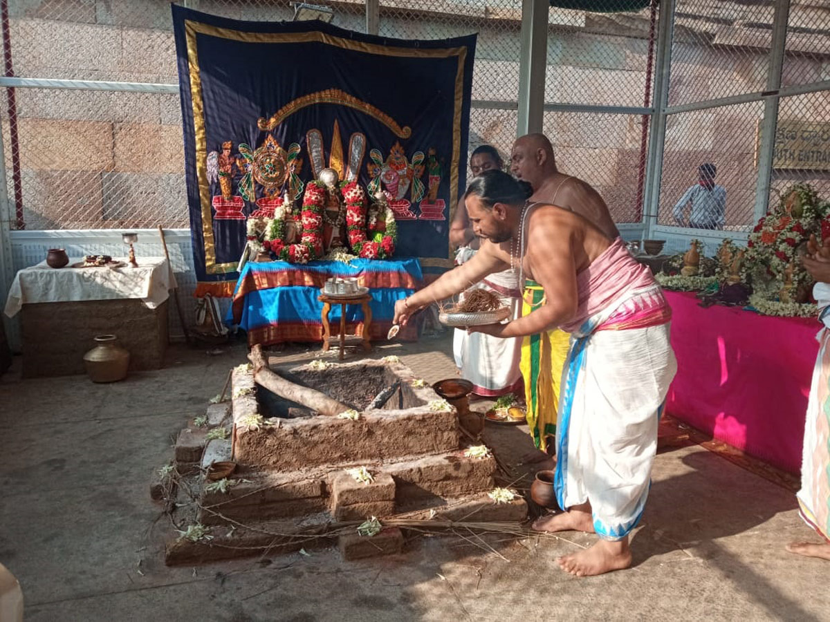 Vontimitta Kodandarama Swamy Kalyanotsavam - Sakshi8