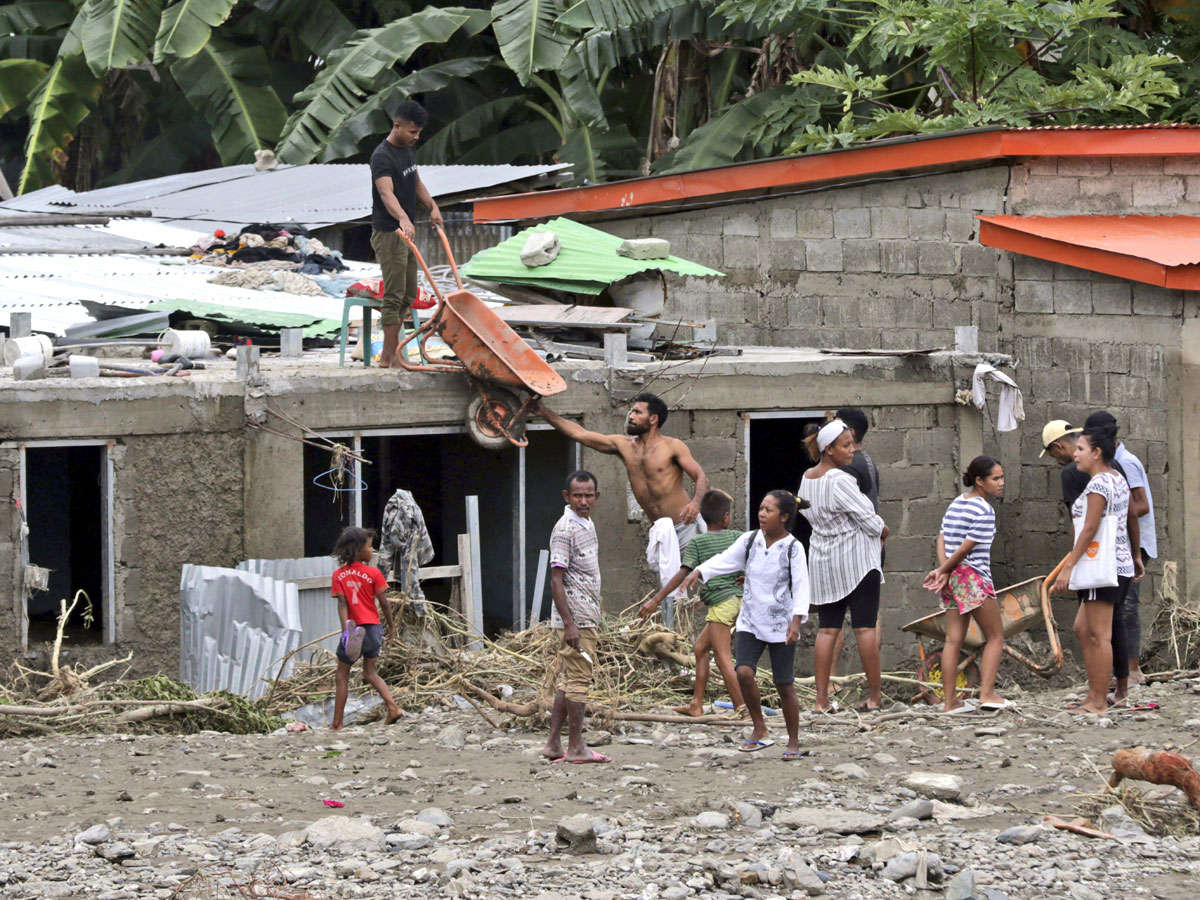 Heavy Rains Trigger Landslides, Floods In Indonesia Photo Gallery - Sakshi16