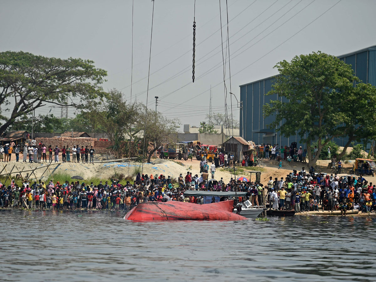 Boat Accident In Bangladesh Photo Gallery - Sakshi16