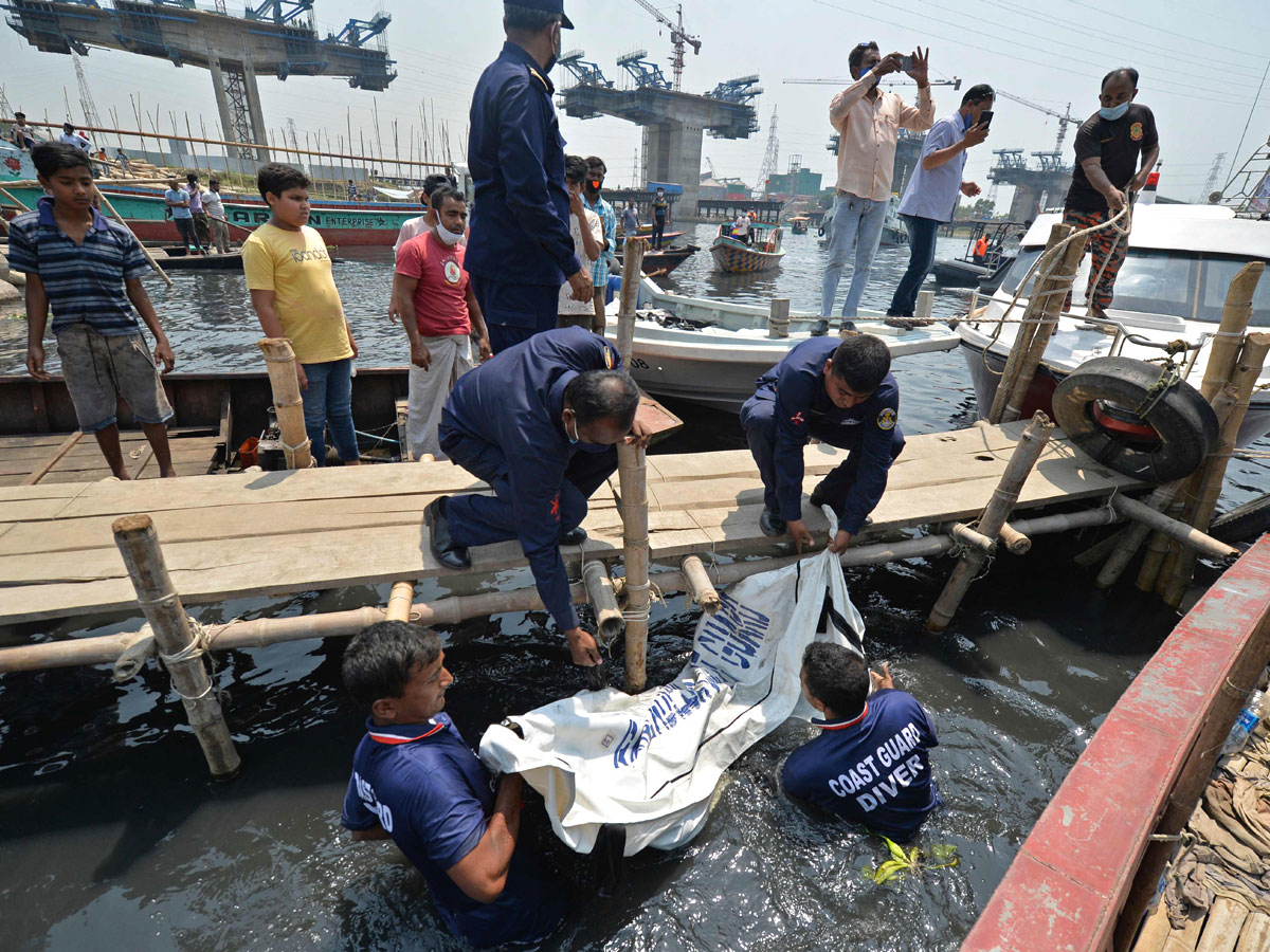 Boat Accident In Bangladesh Photo Gallery - Sakshi25