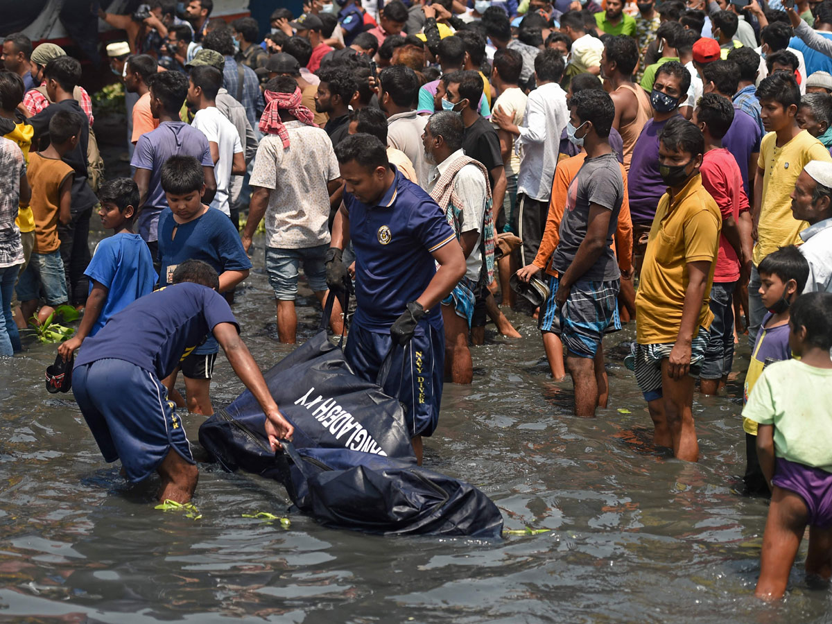 Boat Accident In Bangladesh Photo Gallery - Sakshi27