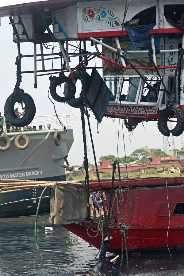 Boat Accident In Bangladesh Photo Gallery - Sakshi38