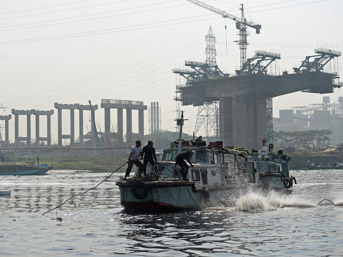 Boat Accident In Bangladesh Photo Gallery - Sakshi9