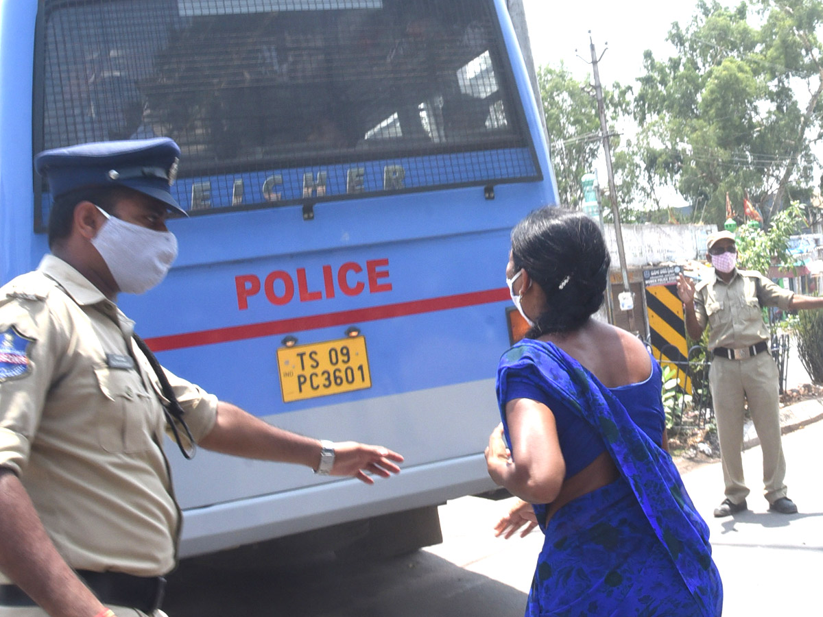 Shifting of Warangal central jail Photos - Sakshi4