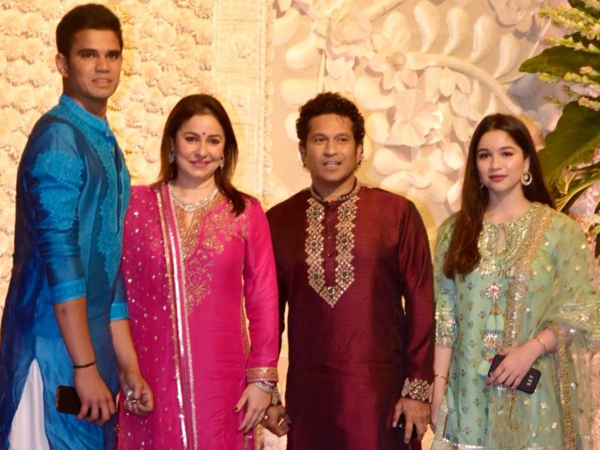 Indian Cricket Players With Family Photos - Sakshi2