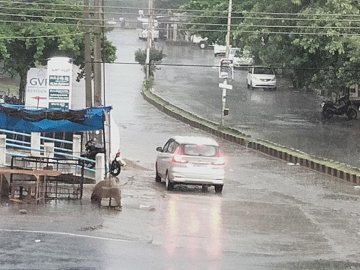 Heavy Rain in Andhra Pradesh Photo Gallery - Sakshi34