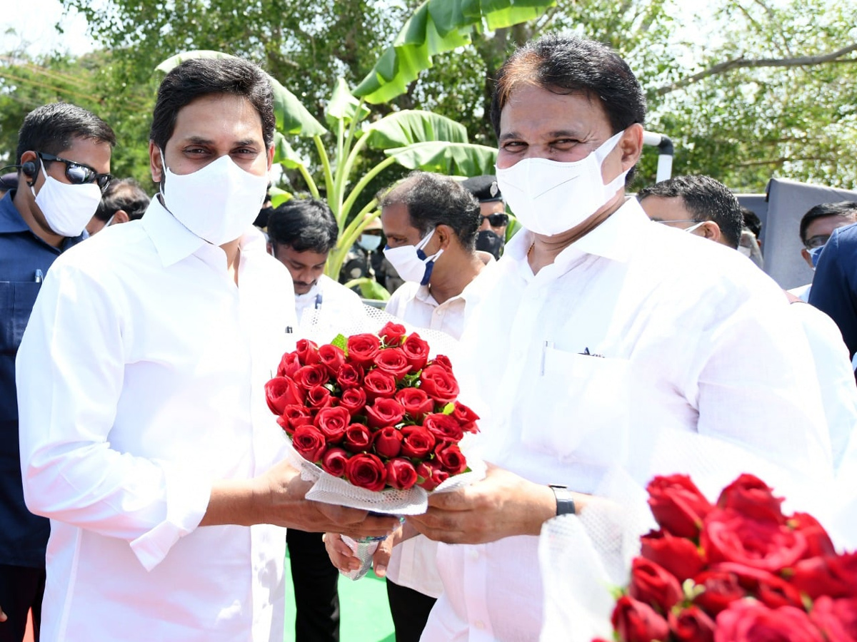 CM YS Jagan Lays Foundation Stone For Krishna River Karakatta - Sakshi19