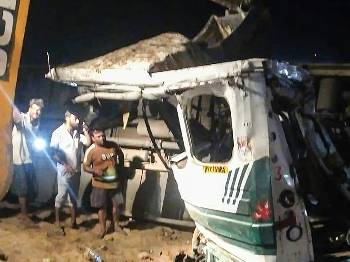 Bus Accident In Kanpur  - Sakshi9