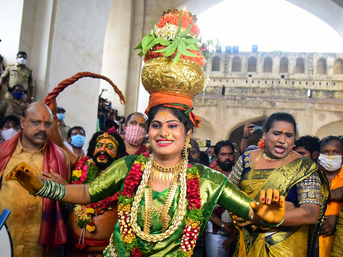 Golconda Bonalu Celebrations 2021 Pics - Sakshi1